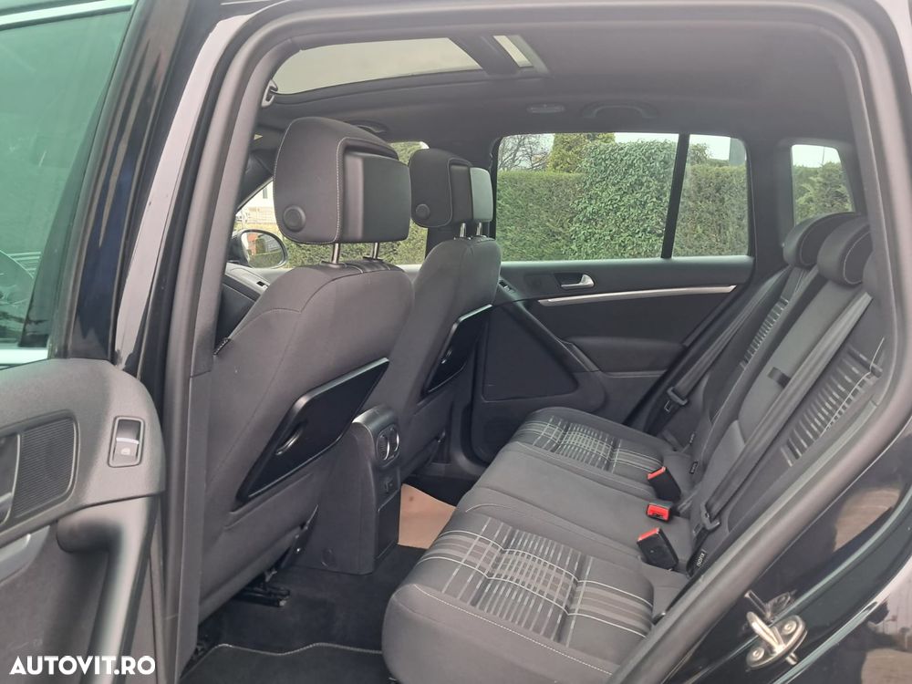 Volkswagen Tiguan 2.0 TDI SCR 4MOTION BlueMotion Technology Lounge Sport & Style - 10