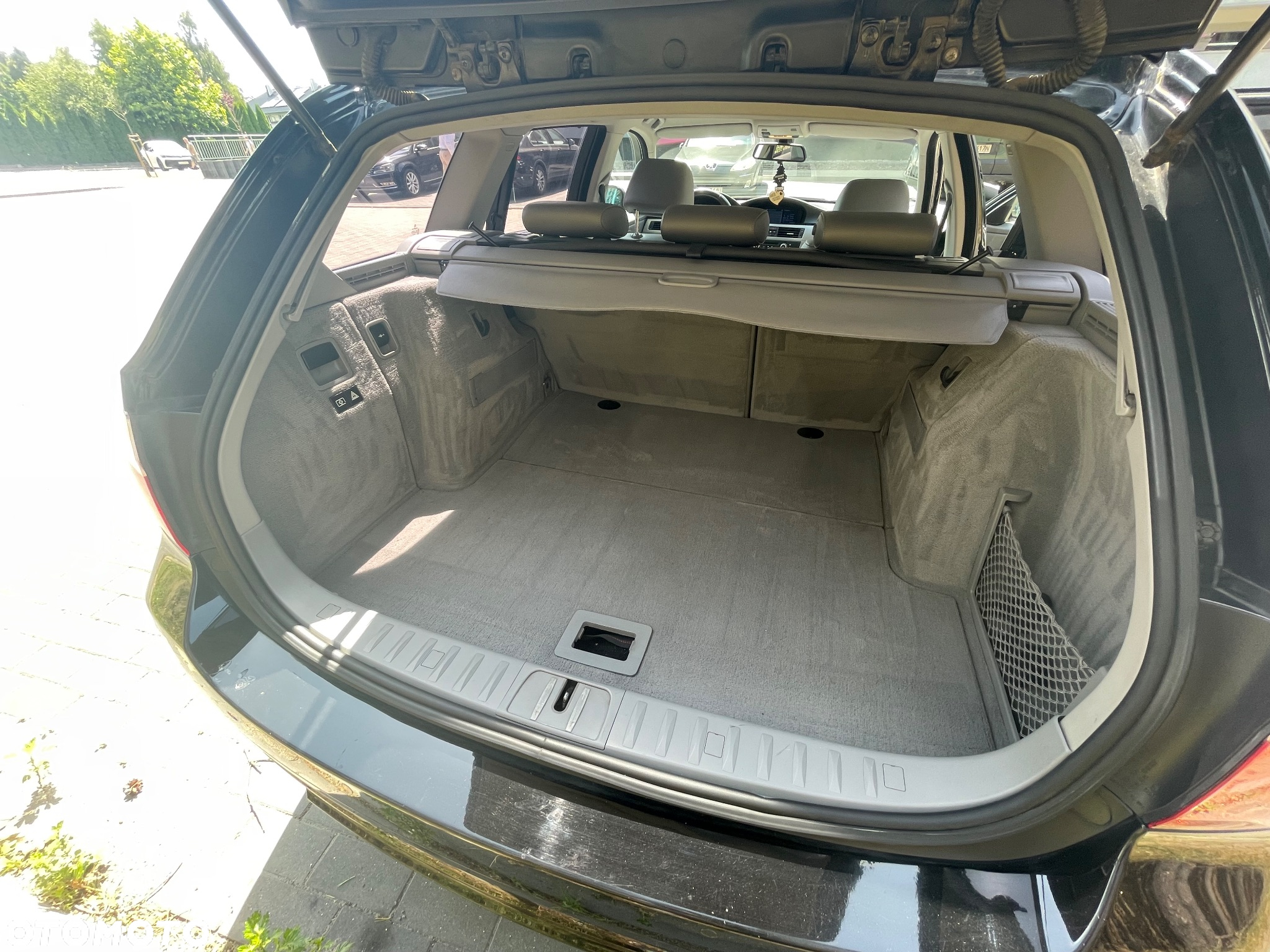 BMW Seria 3 325d - 14
