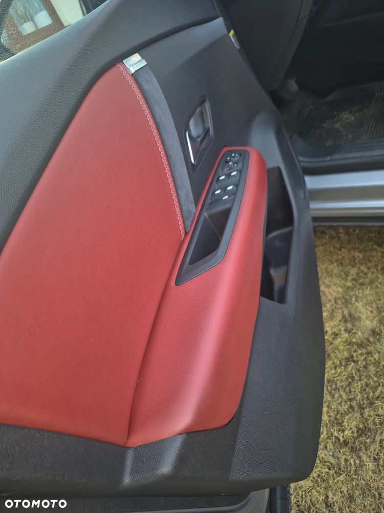 Citroën C4 1.2 PureTech Shine S&S EAT8 - 8