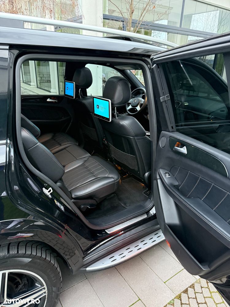 Mercedes-Benz GL - 10