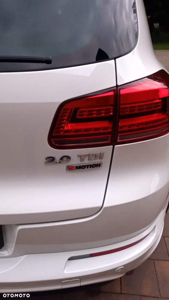 Volkswagen Tiguan 2.0 TDI SCR 4MotION DSG R-Line - 12