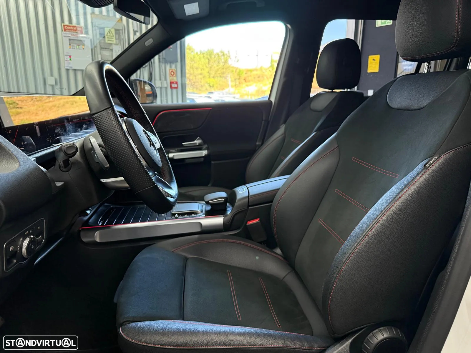Mercedes-Benz GLB 180 d AMG Line - 22