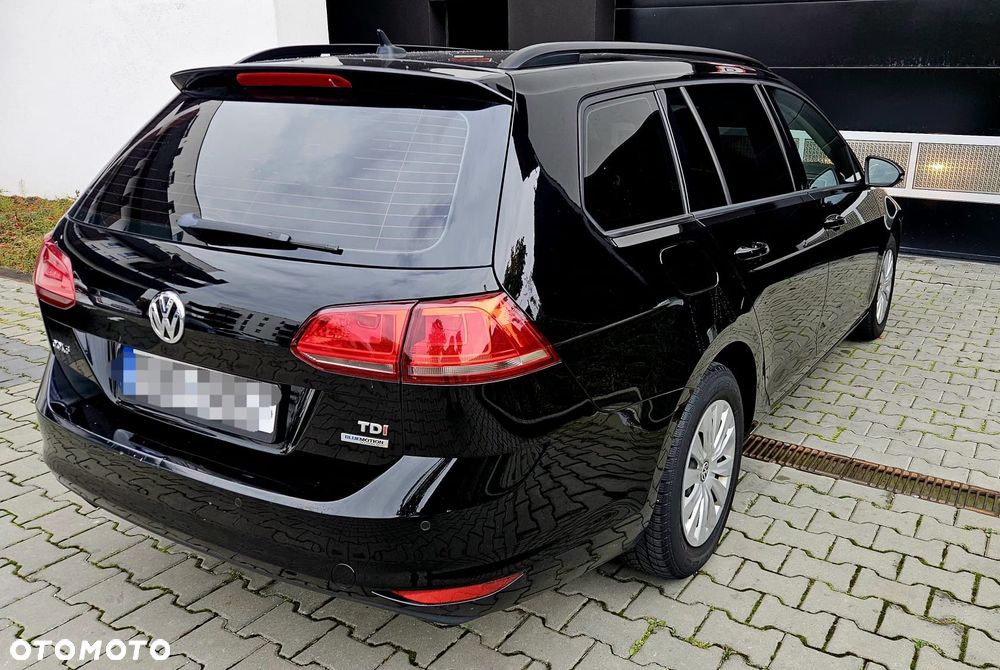 Volkswagen Golf - 3