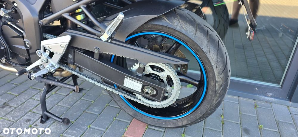Yamaha FZ6 - 38