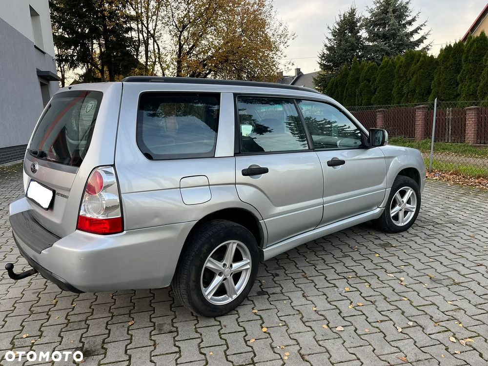 Subaru Forester 2.0 XG - 3