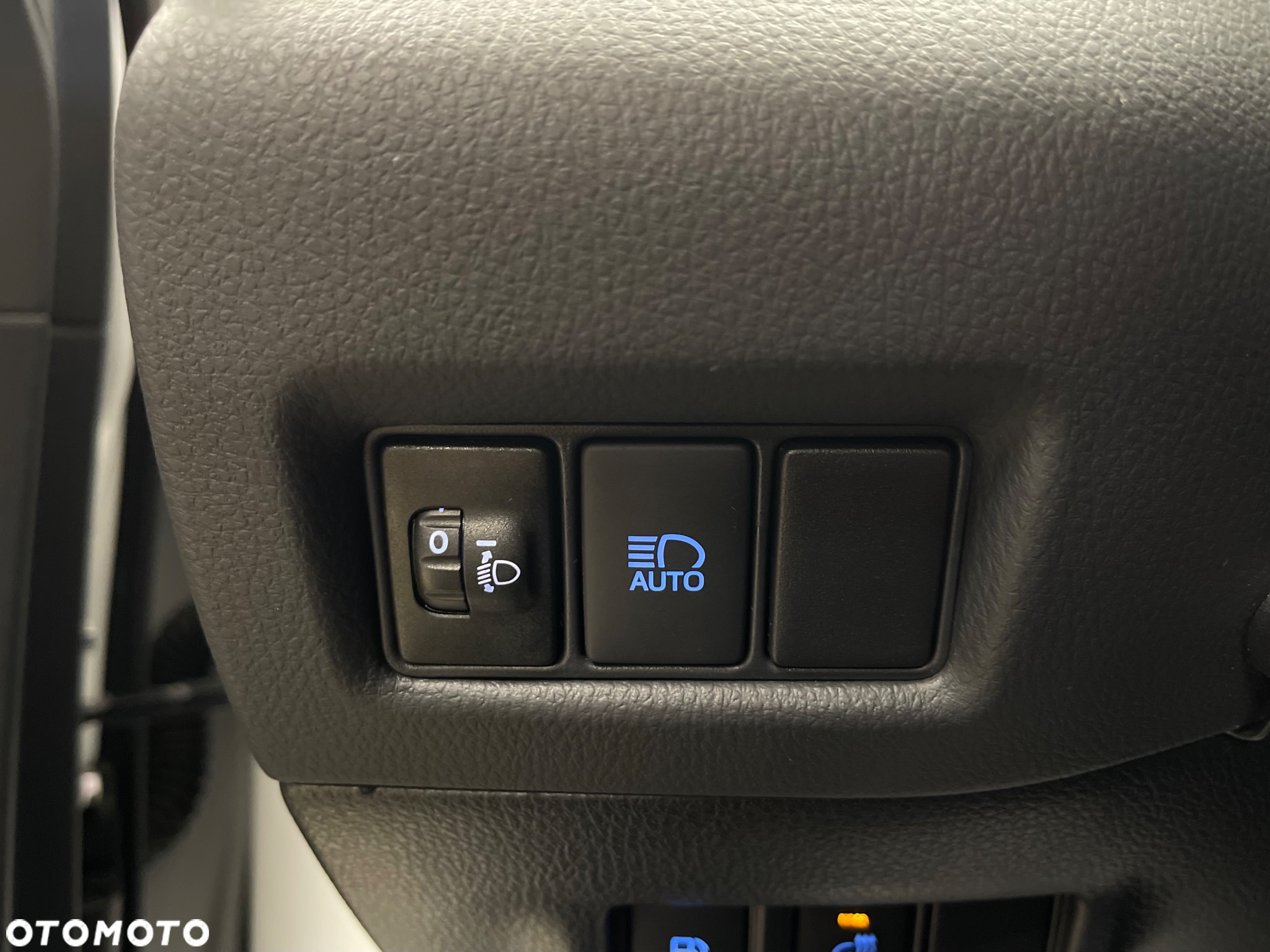 Toyota C-HR 1.8 Hybrid Style - 29