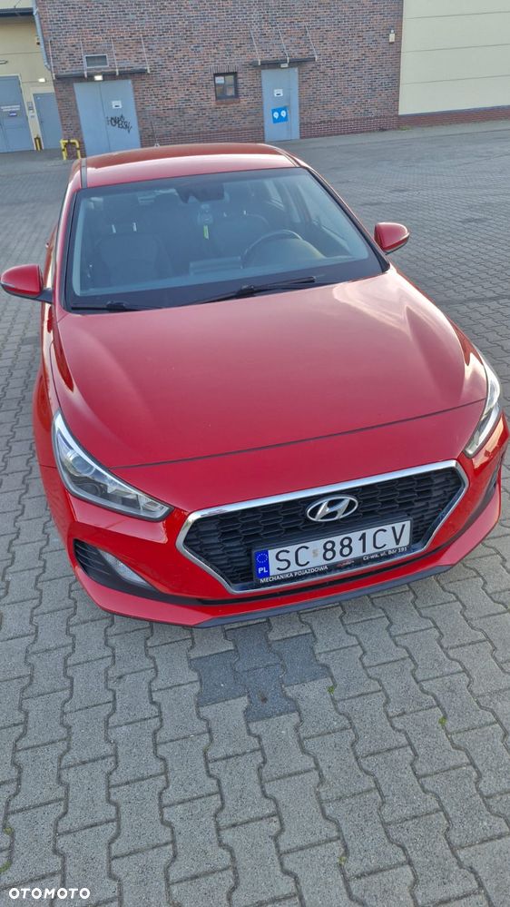 Hyundai i30 1.4 Classic + - 3
