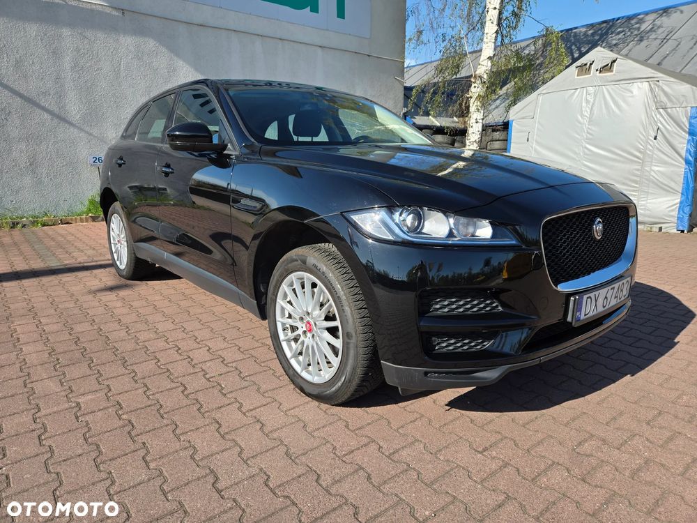 Jaguar F-Pace 2.0 i4D RWD Pure - 2