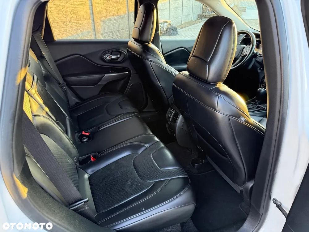 Jeep Cherokee 3.2 V6 Active Drive I Limited - 36