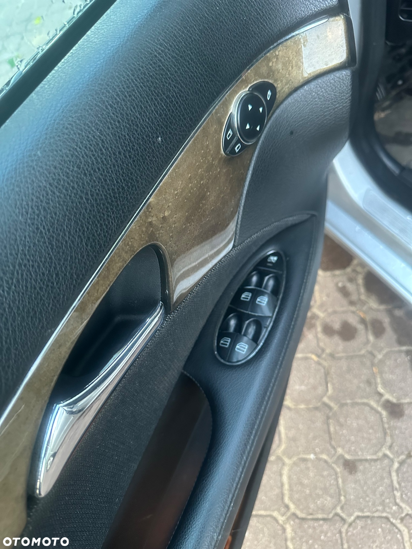 Mercedes-Benz Klasa E 200 T Kompressor Automatik Avantgarde - 9