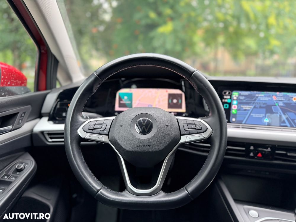 Volkswagen Golf - 10
