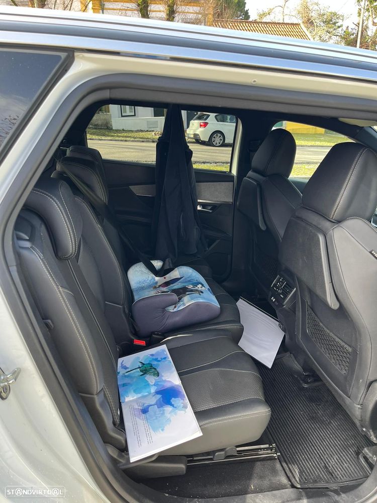 Peugeot 5008 1.2 Hybrid GT e-DCS6 - 9