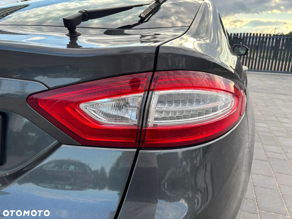 Ford Mondeo 2.0 TDCi ST-Line PowerShift - 8