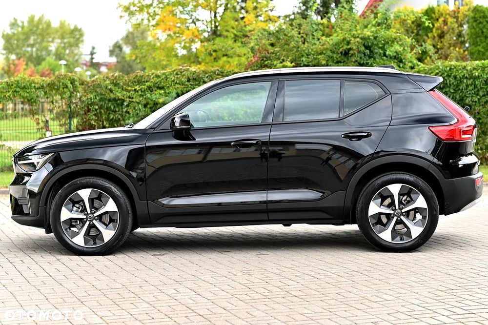 Volvo XC 40 B3 B DKG Ultra Black Edition - 6