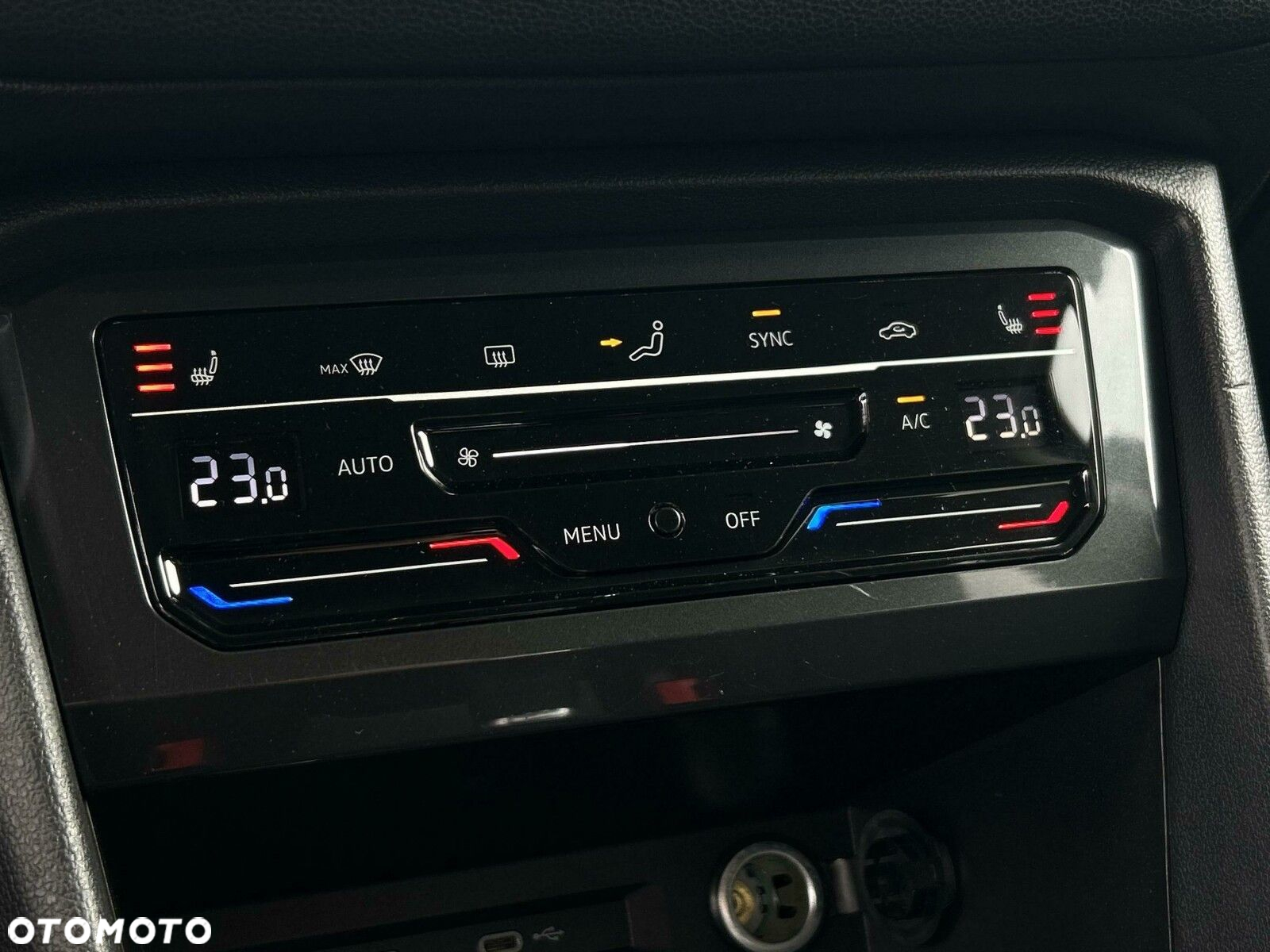 Volkswagen Tiguan Allspace 1.5 TSI EVO Elegance DSG - 21