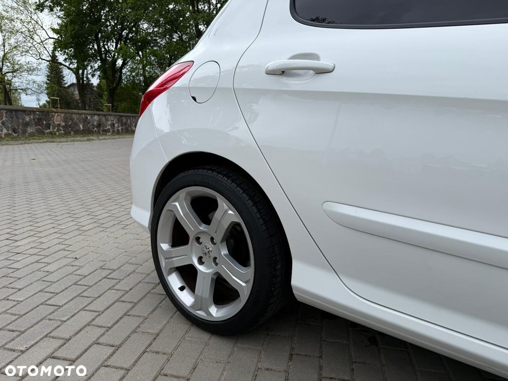 Peugeot 308 200 THP GTi - 11