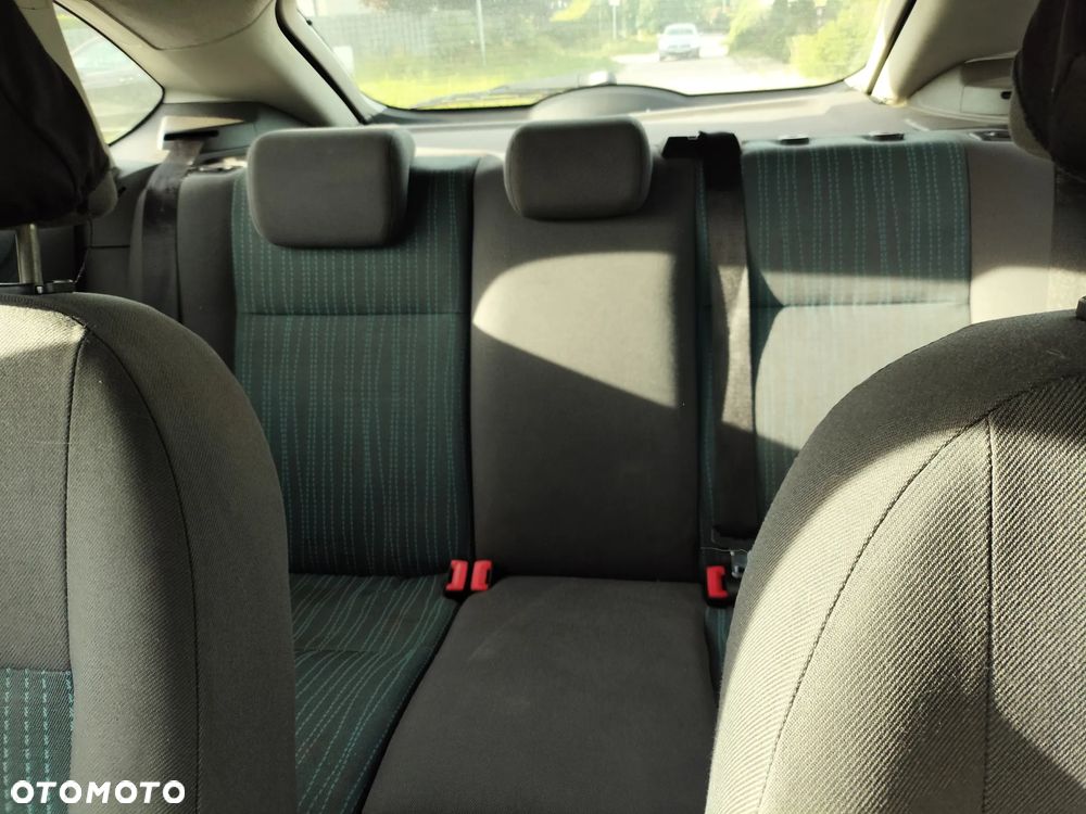 Ford Focus 1.6 FX - 9