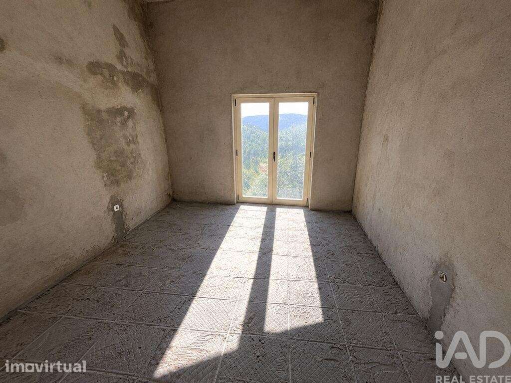 Moradia isolada T3 em Sande, Vilarinho, Barros e Gomide de 91 m2 - Grande imagem: 4/13