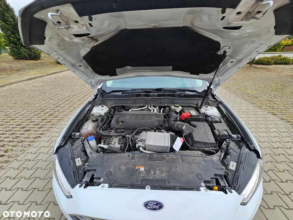 Ford Mondeo 2.0 EcoBlue Titanium - 22