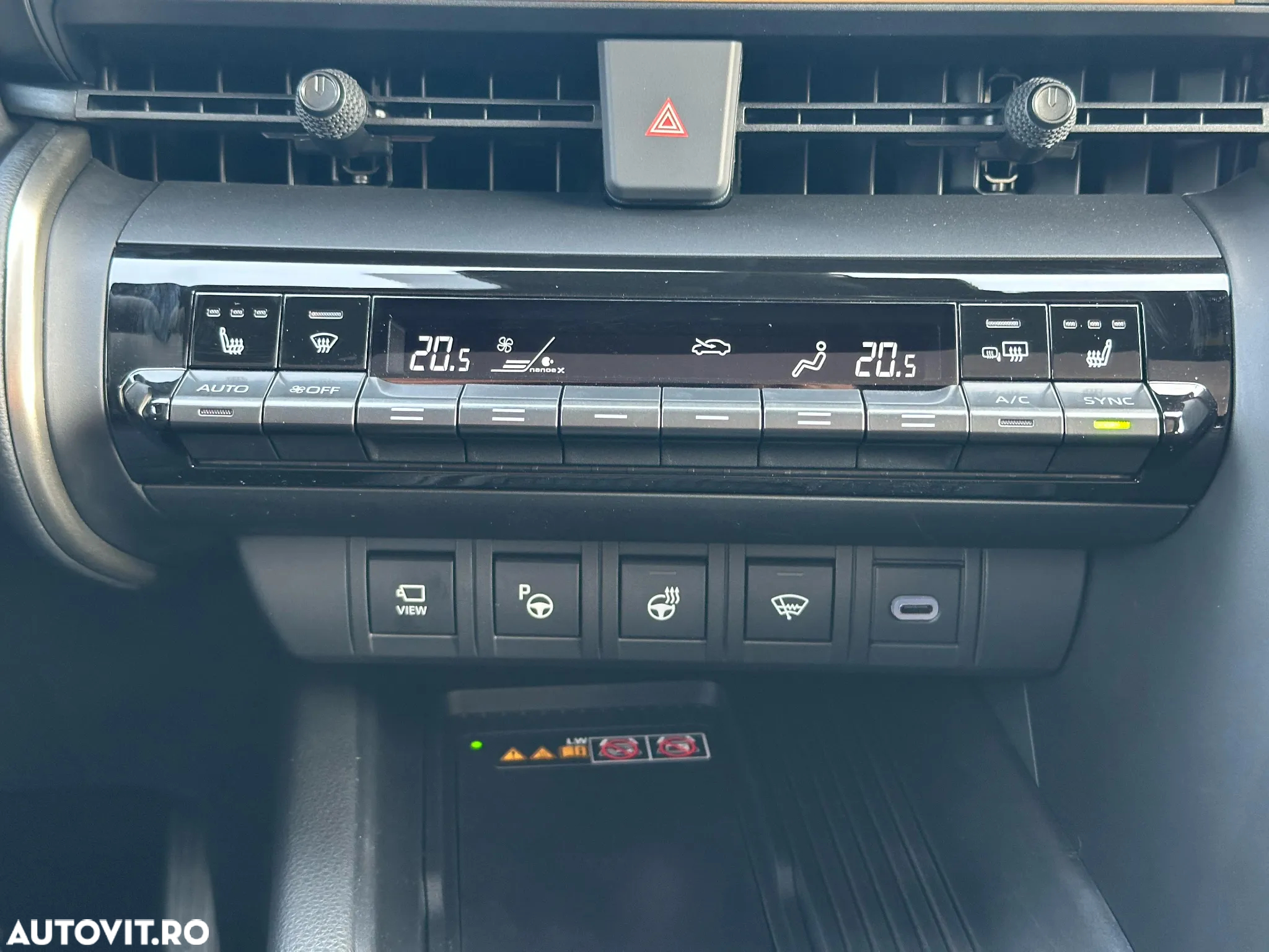 Toyota C-HR 2.0 PHEV 223 CP 4x2 CVT Premiere Edition - 8