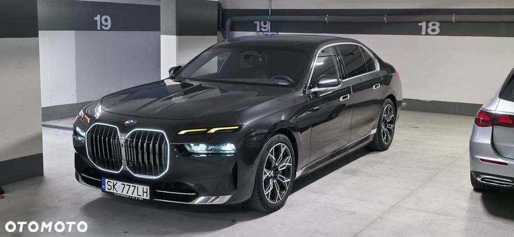 BMW Seria 7 - 9