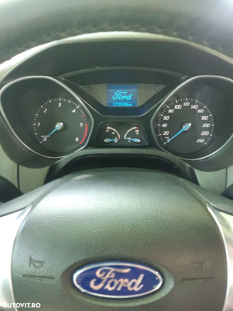 Ford Focus - 1