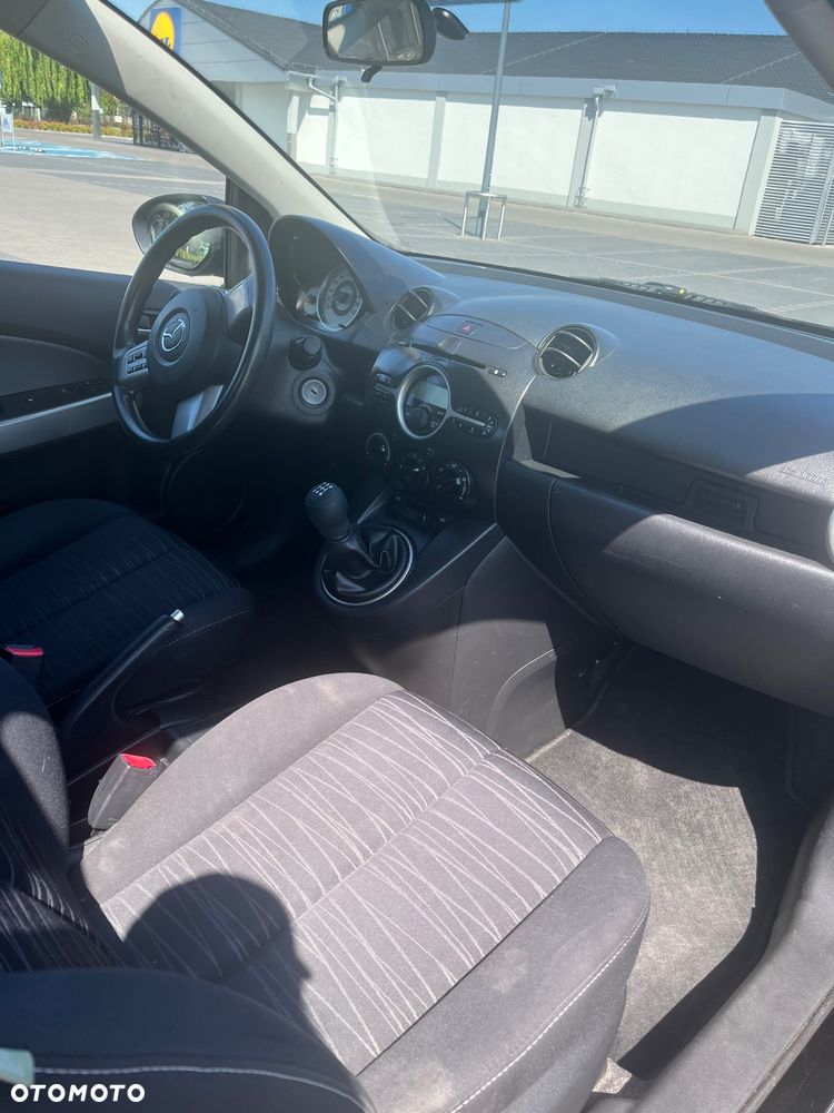 Mazda 2 - 9