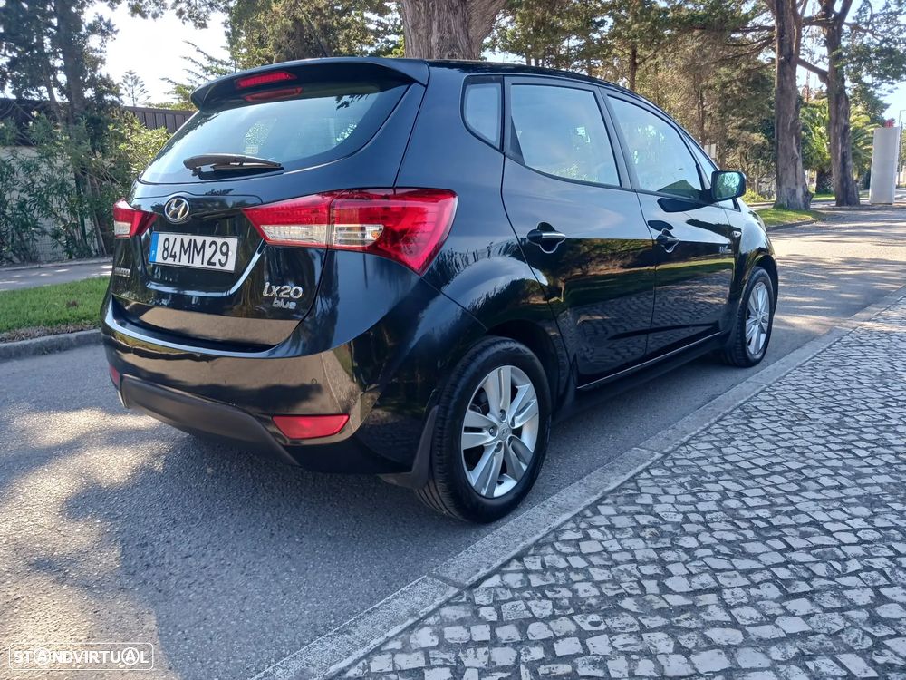 Hyundai ix20 1.4 CVVT Comfort - 12