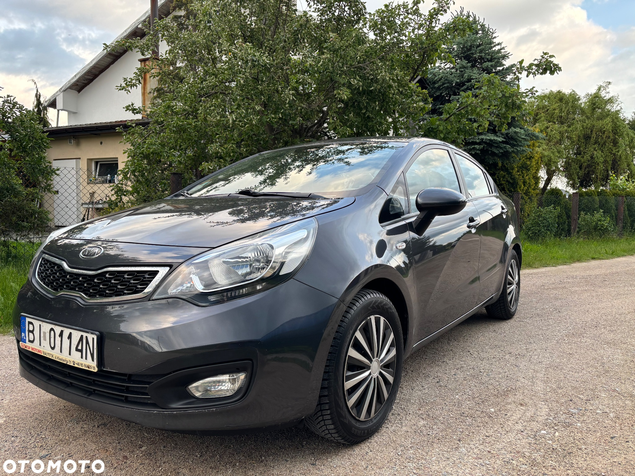 Kia Rio - 3