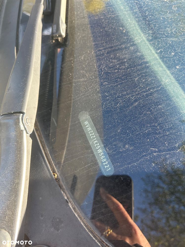 Volkswagen Golf Plus 2.0 TDI Comfortline - 15