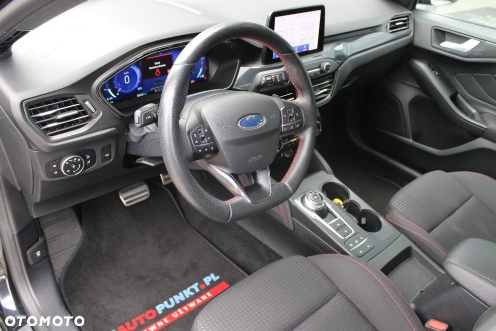 Ford Focus - 17