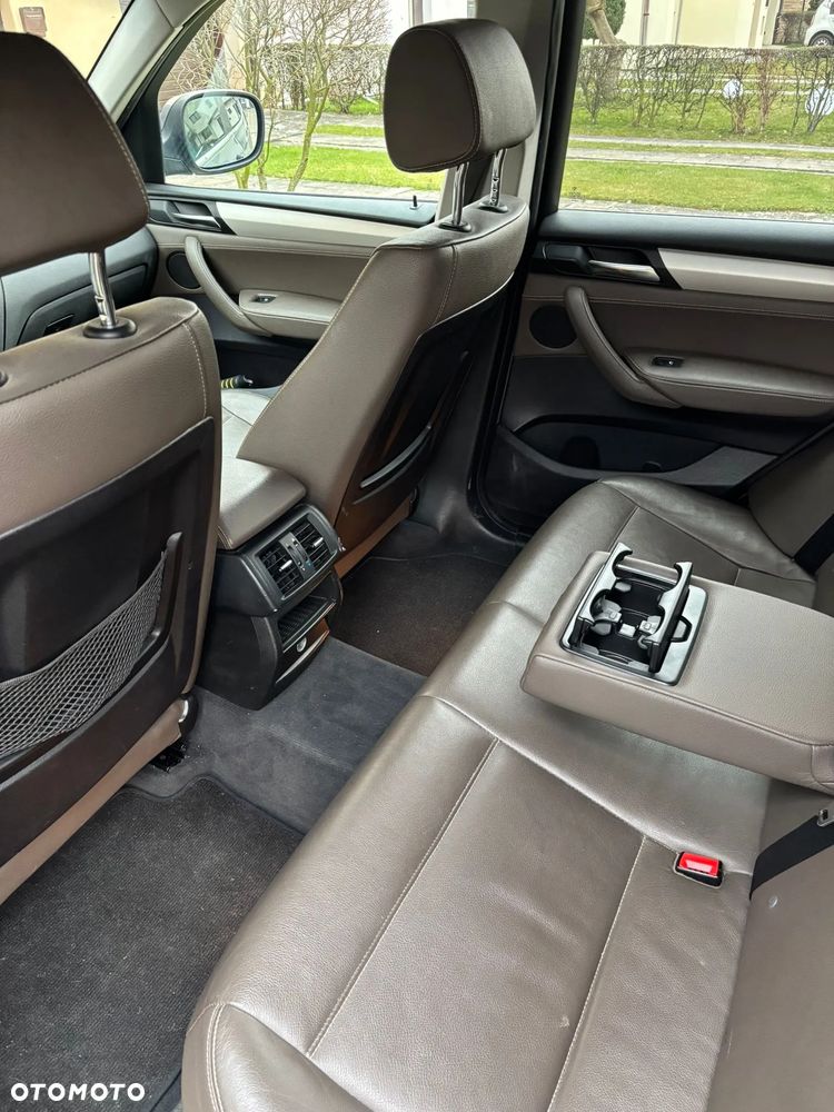 BMW X3 sDrive20i - 6