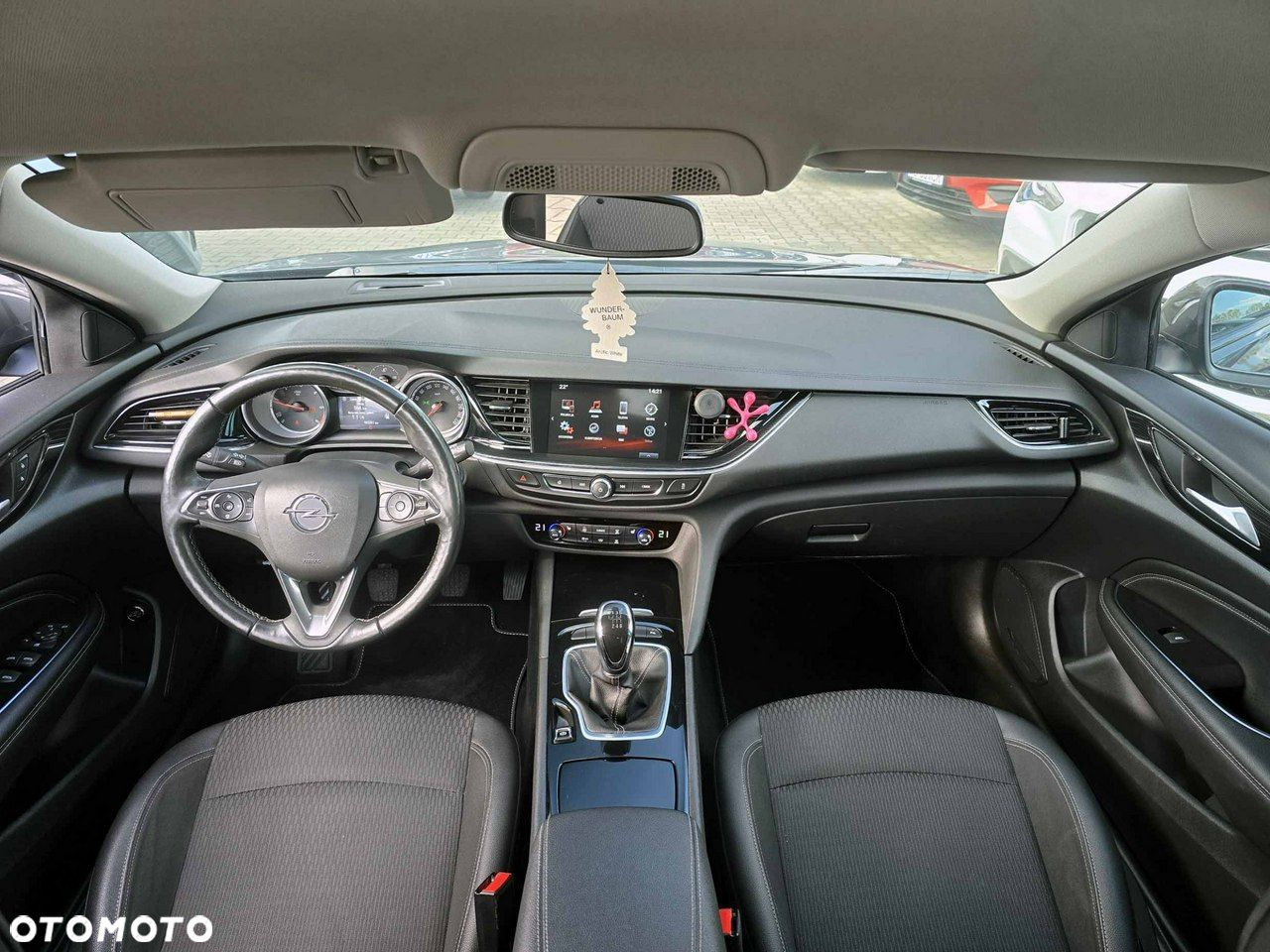 Opel Insignia - 20