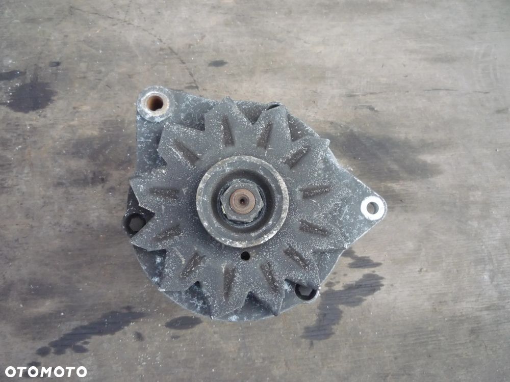 SKODA FELICIA 1.3 ALTERNATOR - 3
