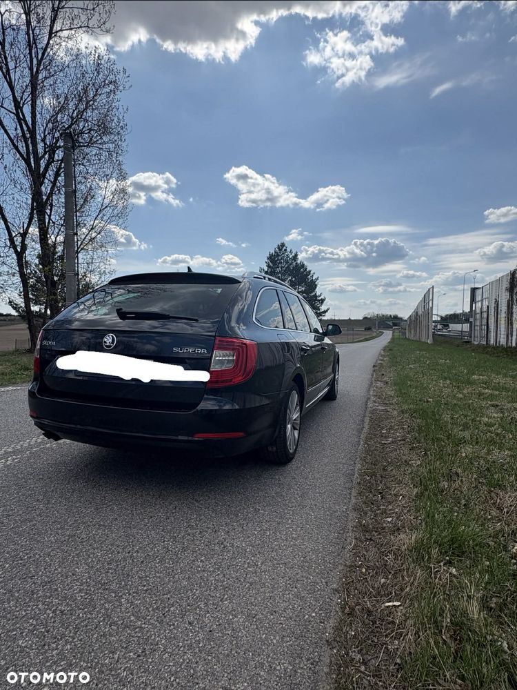 Skoda Superb 1.6 TDI Ambition - 7
