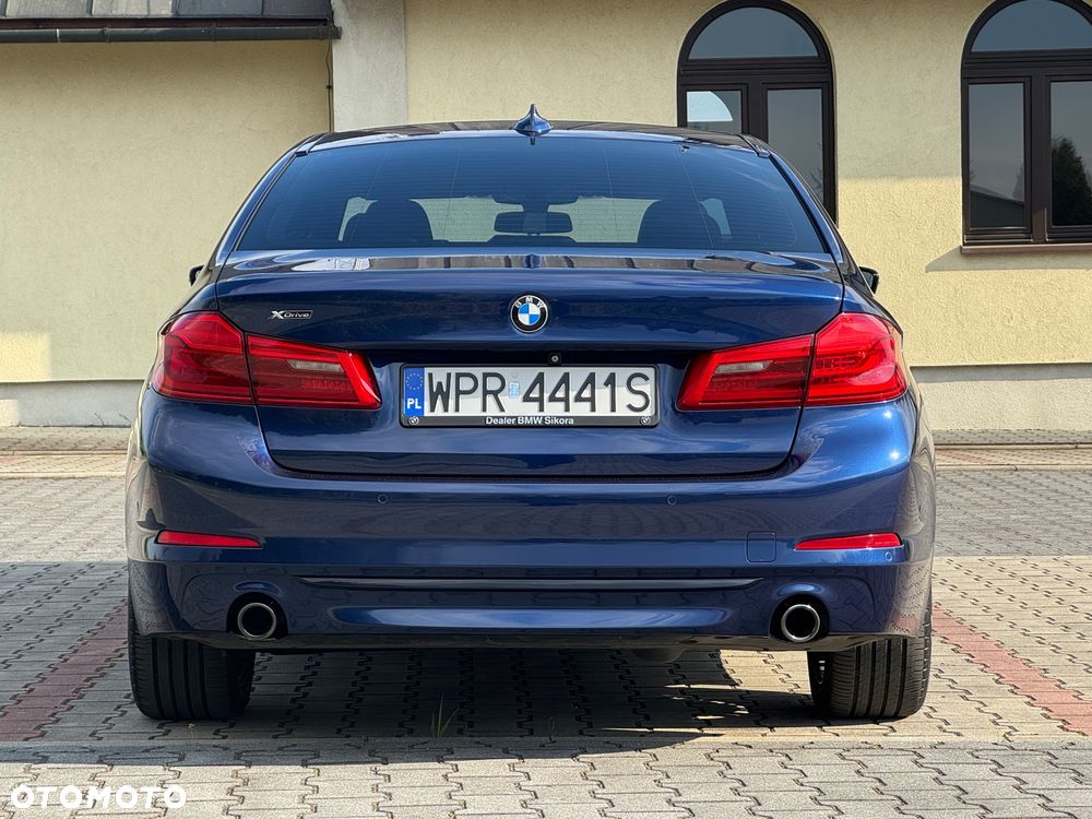 BMW Seria 5 520d xDrive Sport Line sport - 8