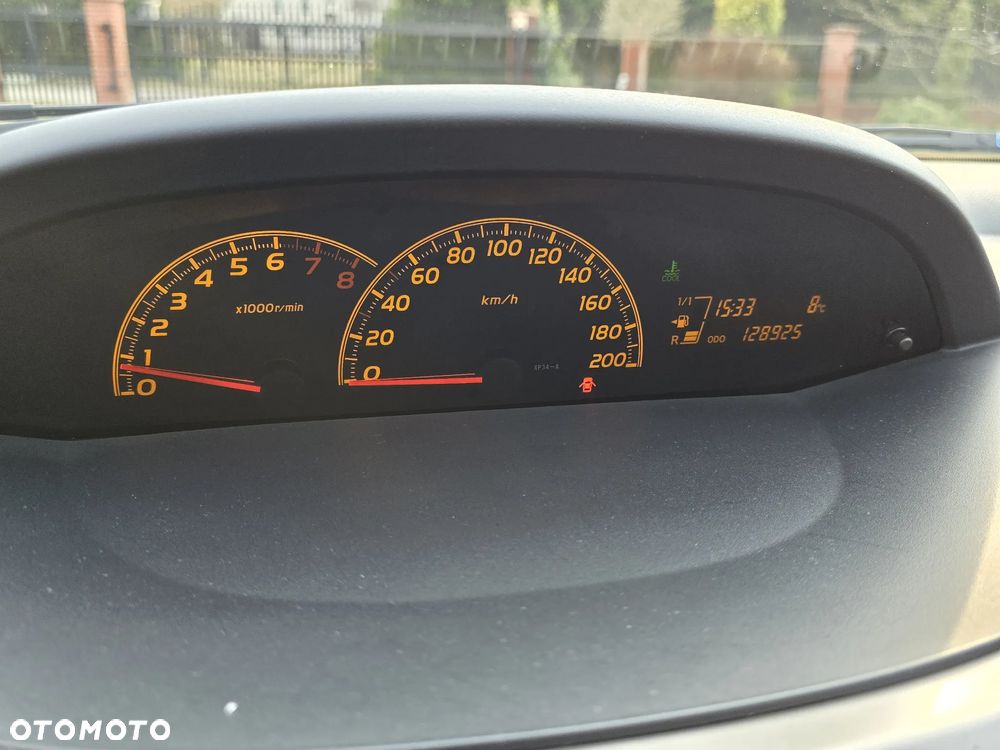 Toyota Yaris 1.33 Luna - 16