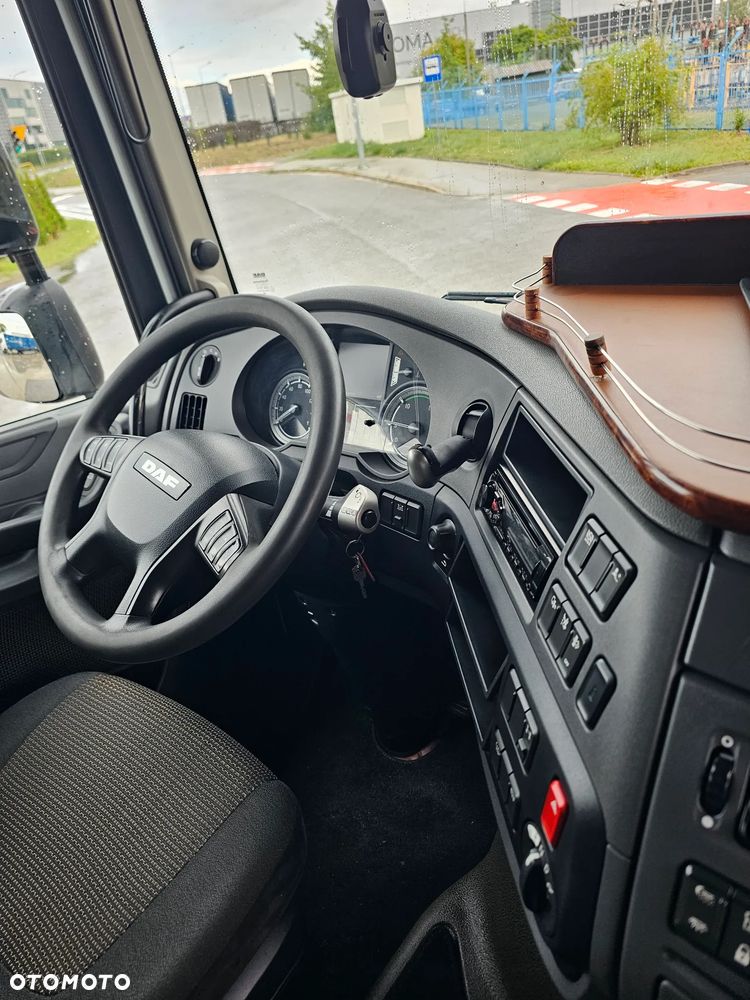 DAF XF - 15