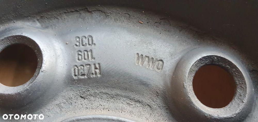 Felga stalowa VW 5x112 6.5J ET42 16" R16 VW Passat B6 3C0601027H - 6