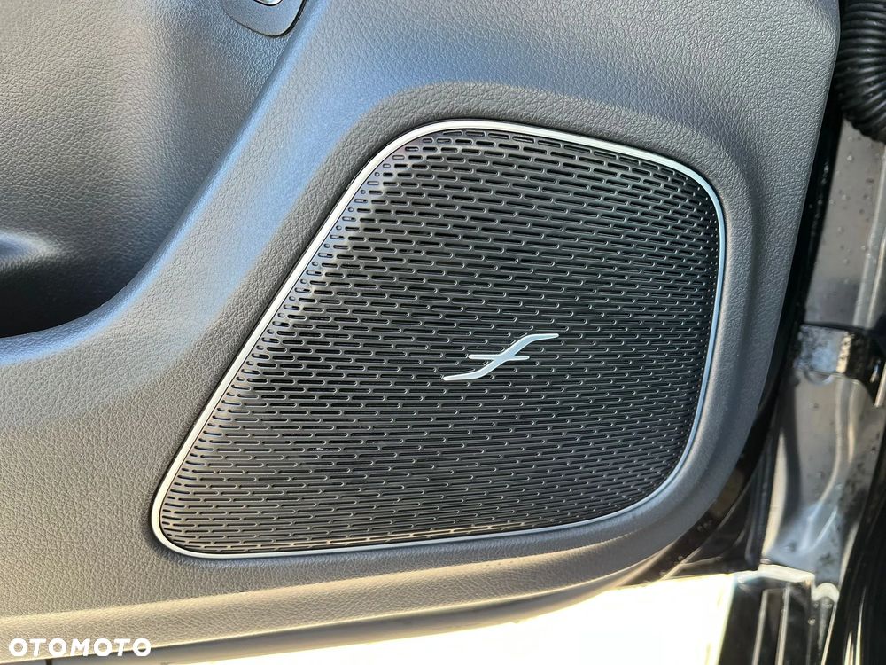 Mercedes-Benz CLA 200 AMG Line 7G-DCT - 33