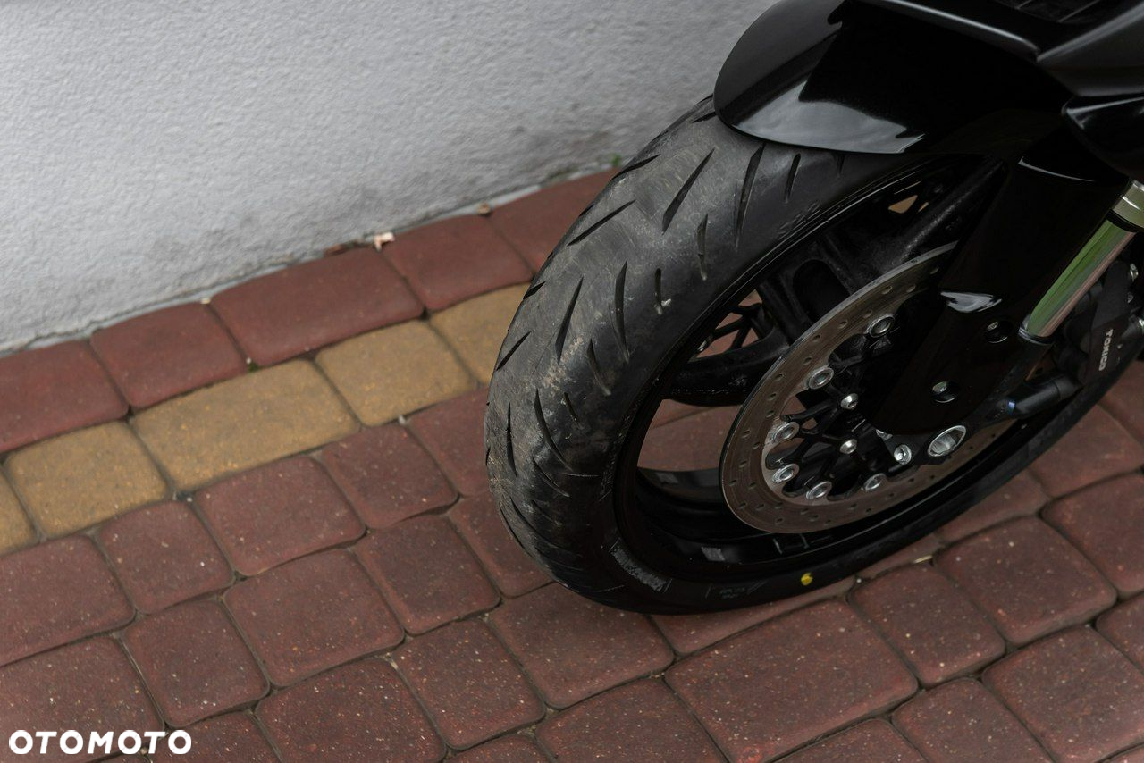 Suzuki GSX-R - 8
