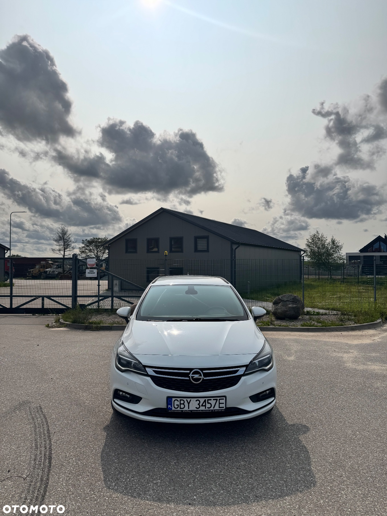 Opel Astra V 1.6 CDTI Dynamic - 2