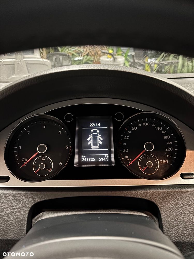 Volkswagen Passat 2.0 TDI Comfortline Optimum DSG - 15