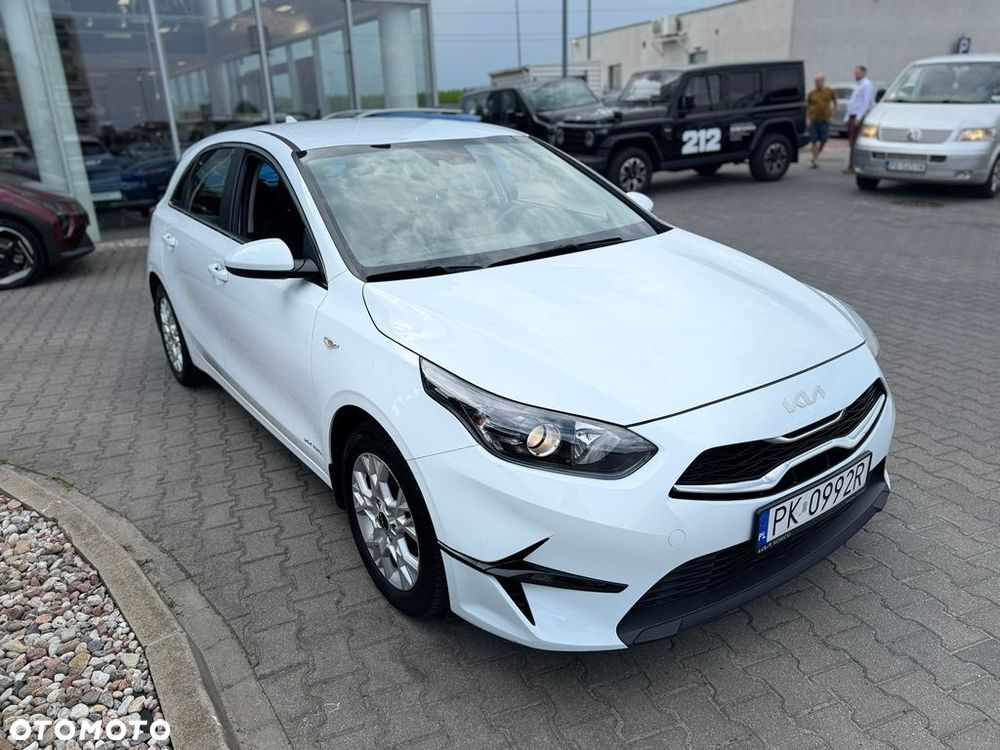 Kia Ceed 1.5 T-GDI M - 7