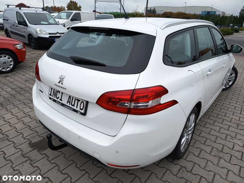 Peugeot 308 1.2 PureTech Allure S&S - 4