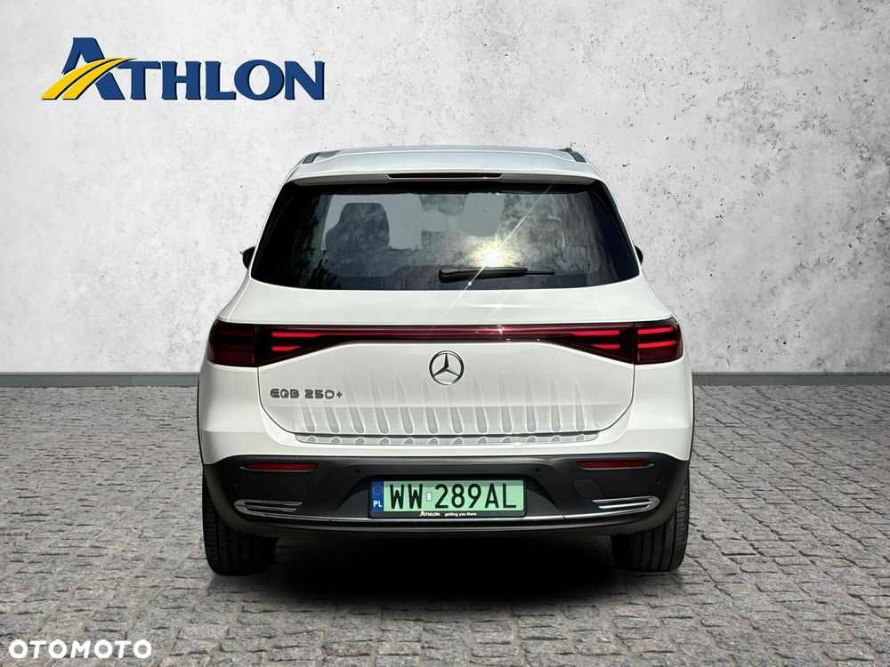 Mercedes-Benz EQB 250 70.5kWh Progressive - 4