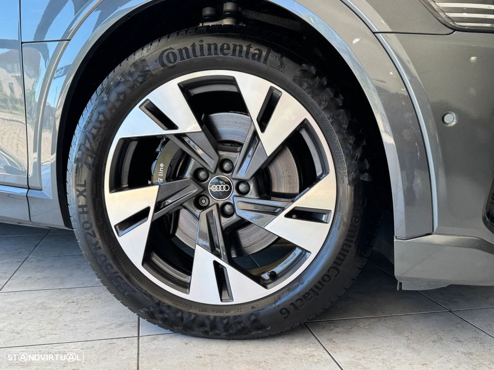 Audi e-tron 55 quattro S line - 18