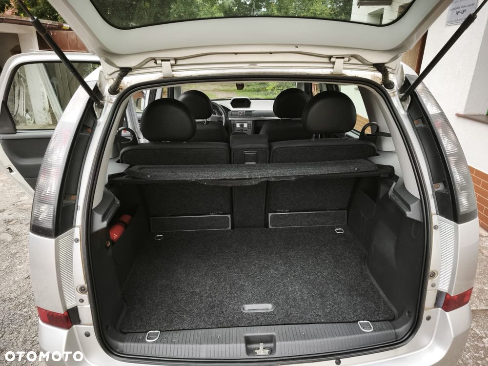 Opel Meriva - 8