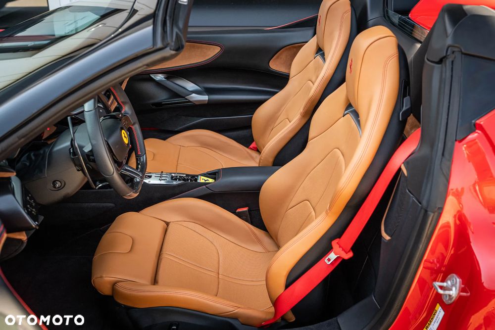 Ferrari SF90 Spider - 20