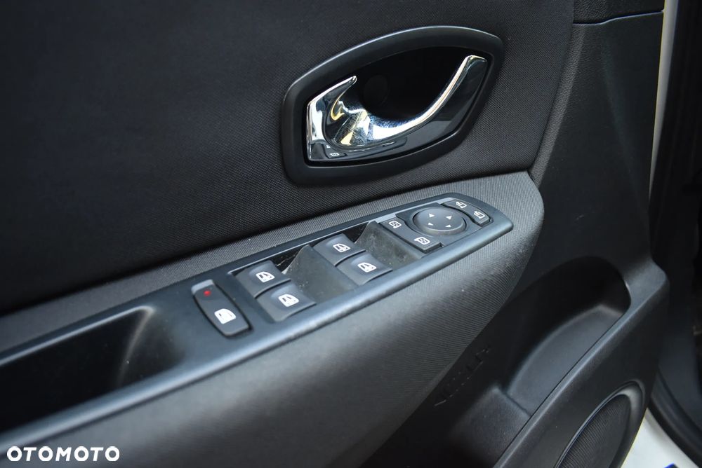 Renault Scenic dCi 110 EDC LIMITED - 11